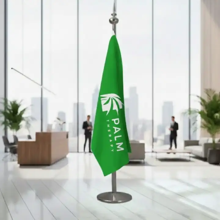 متجر سهل شوب للطباعة اونلاين في السعودية زاوية قريبة توضح خيارات عمود العلم الداخلي باللونين الذهبي الفاخر والفضية اللامع