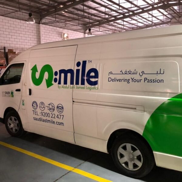 طباعة-و-تركيب-ستيكر-سيارات-داخل-المملكة طباعة و تركيب ستيكر سيارات