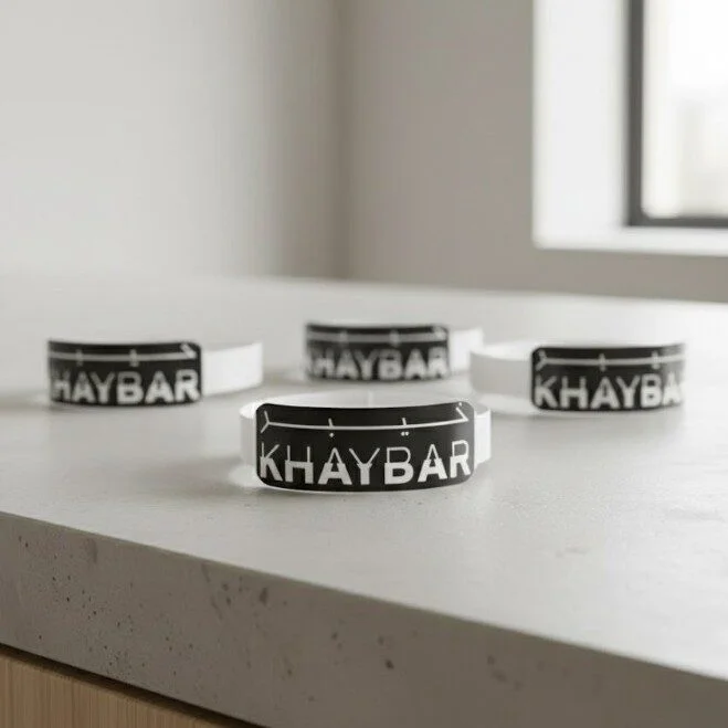 اساور يد بلاستيك للفعاليات