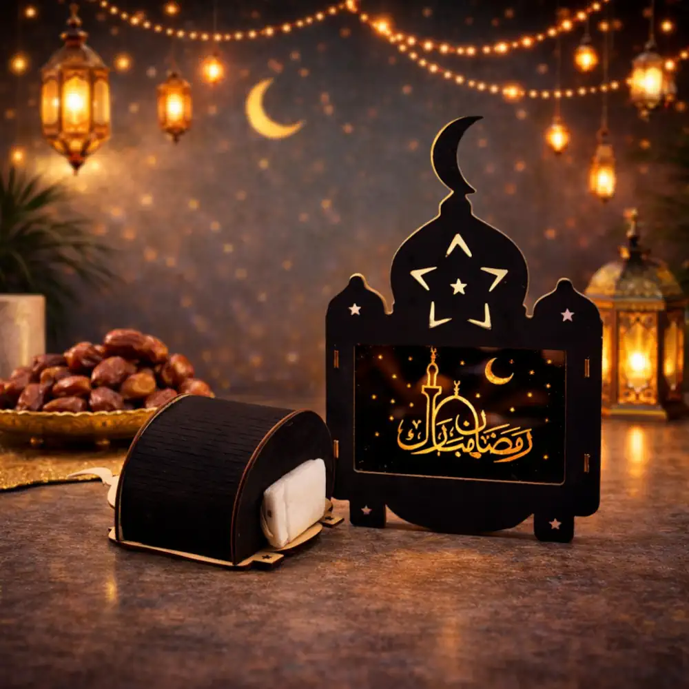 ستاند رمضاني خشبي مع اضاءة 3 ستاند خشبي مع اضاءه 1